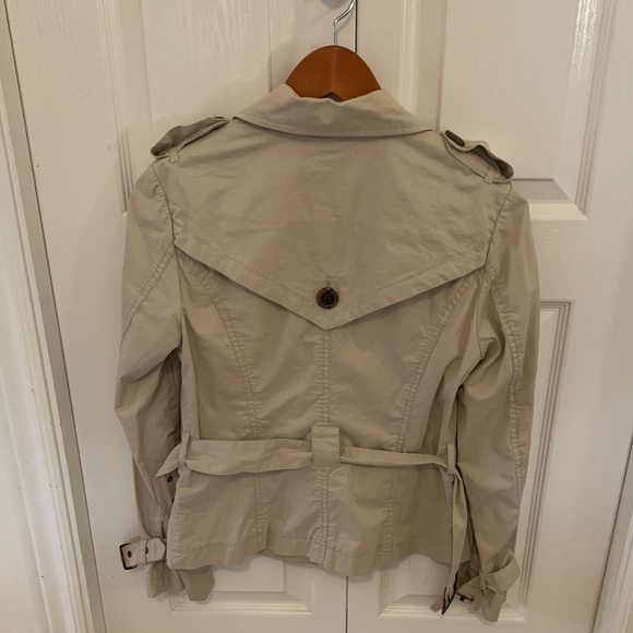 CROPPED TRENCH COAT By GALERIES LAFAYETTE PARIS - Picture 6 of 12